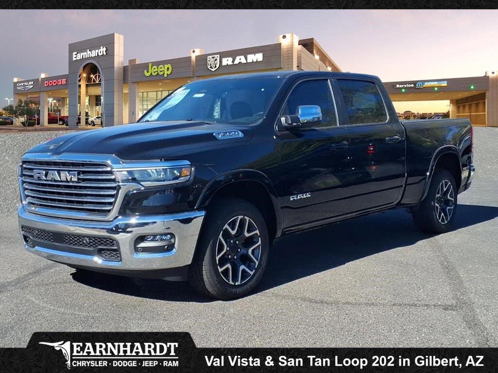 2026 RAM 1500 Laramie Crew Cab 4WD