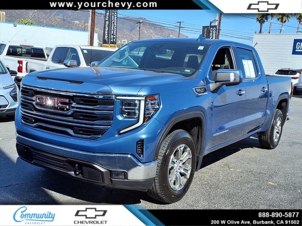 2024 GMC Sierra 1500 SLT Crew Cab RWD