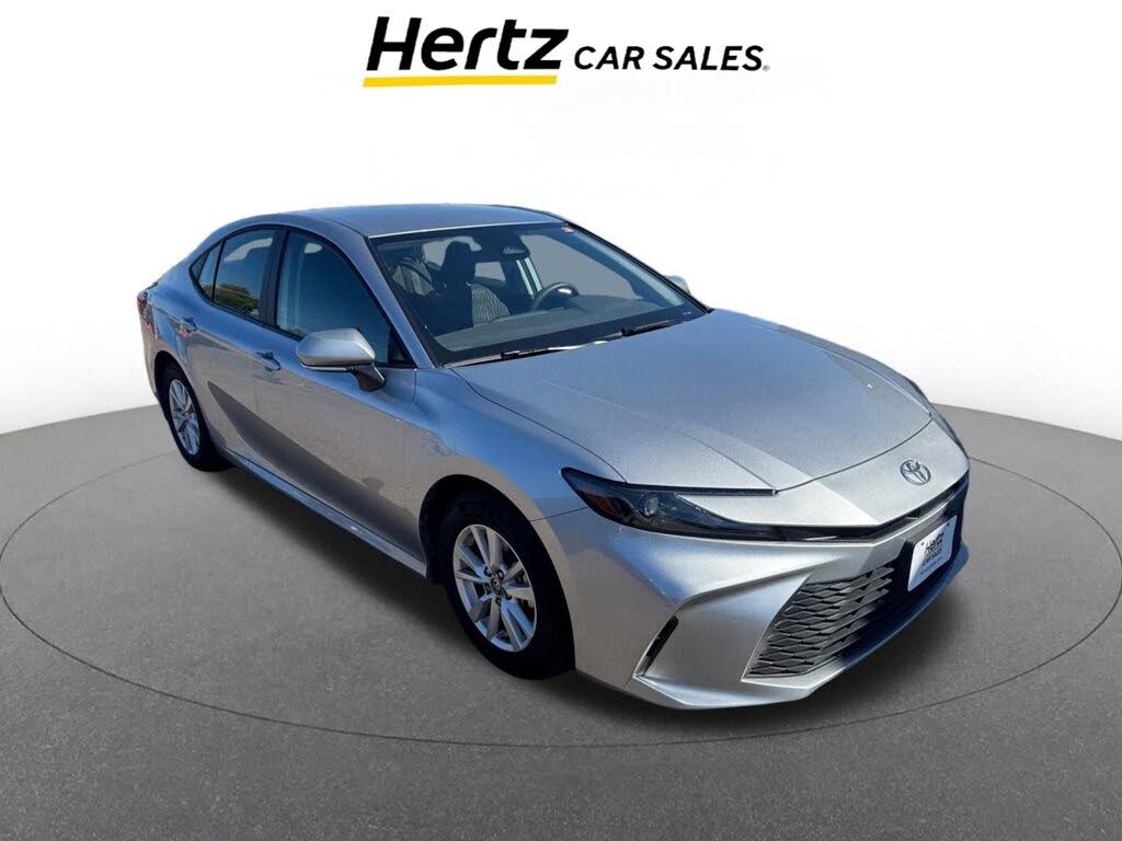 2025 Toyota Camry LE FWD