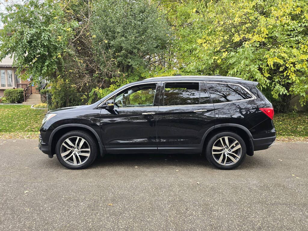 Honda Pilot Touring AWD 2017