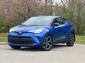 Toyota C-HR XLE FWD