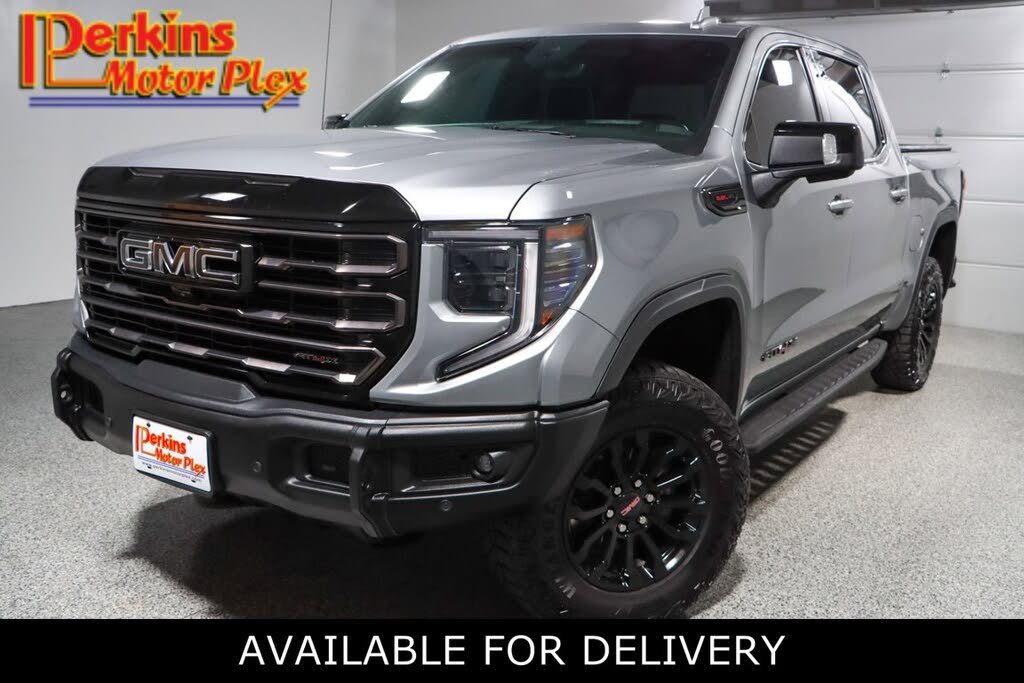2023 GMC Sierra 1500 AT4X Crew Cab 4WD