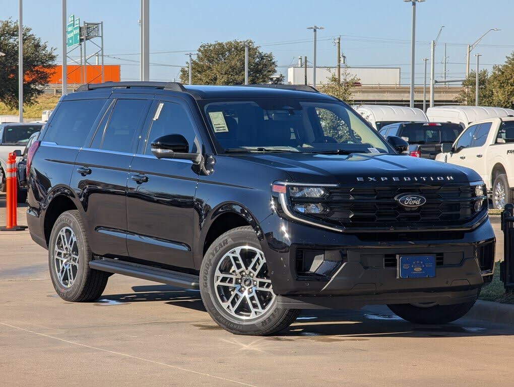 2025 Ford Expedition Active RWD