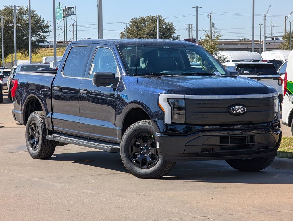 2025 Ford F-150 Lightning XLT SuperCrew AWD