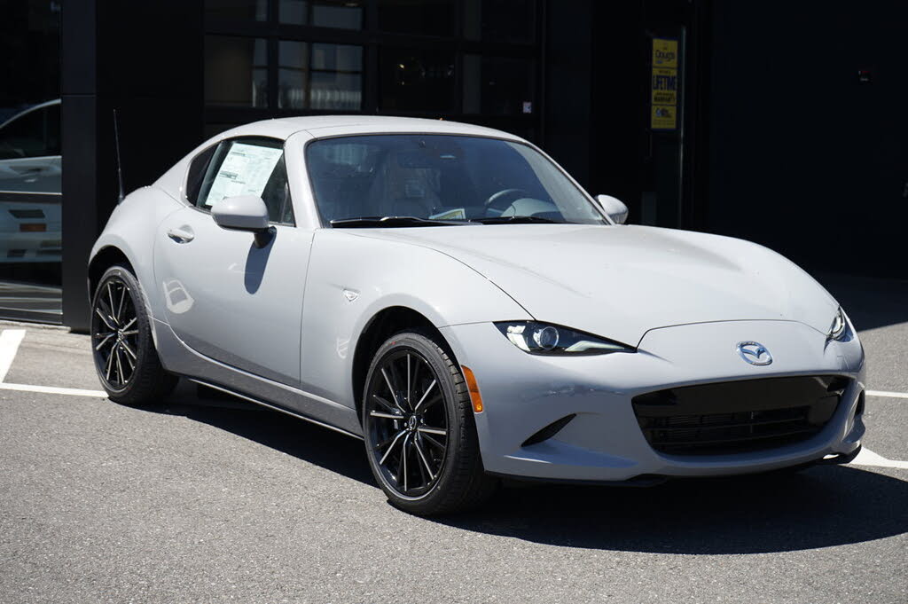 2025 Mazda MX-5 Miata RF Grand Touring RWD