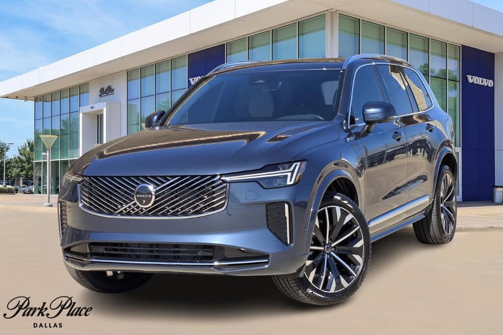 2026 Volvo XC90 B6 Plus 7-Passenger AWD