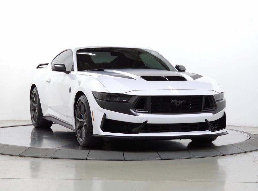 2024 Ford Mustang Dark Horse Fastback RWD