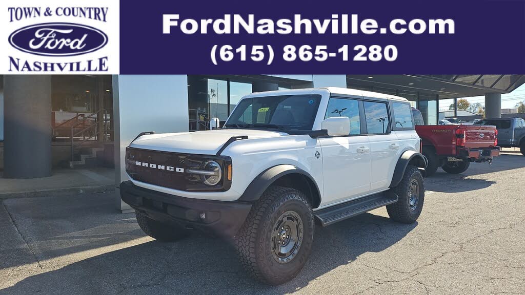 2025 Ford Bronco Outer Banks 4-Door 4WD