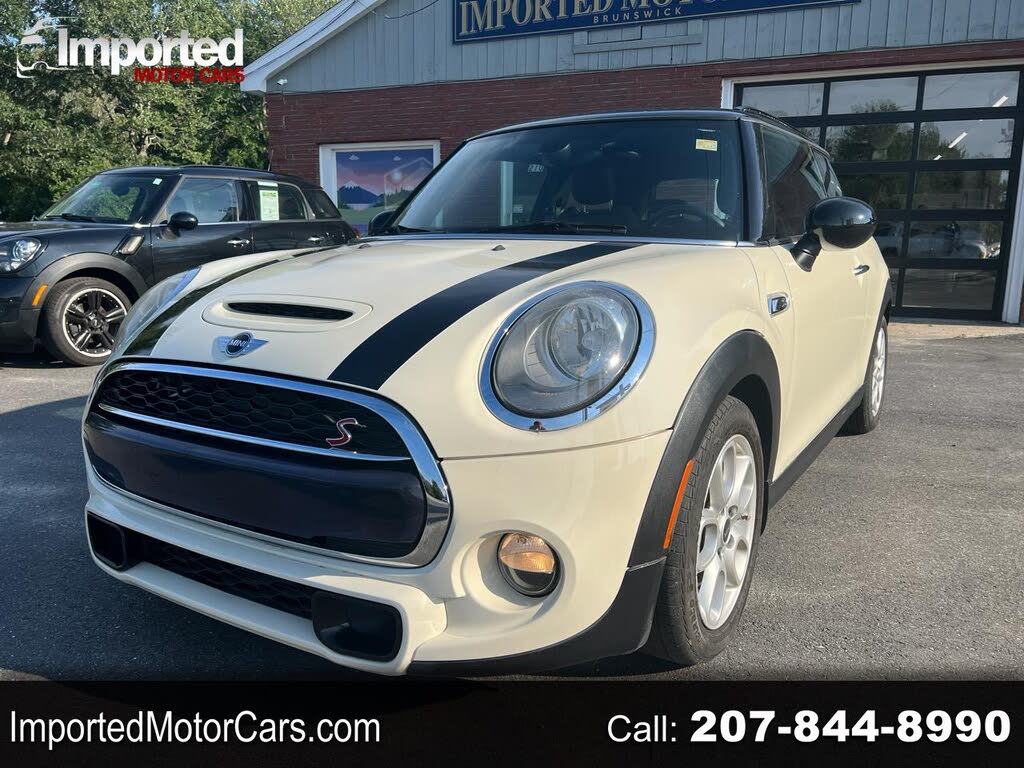 2016 MINI Cooper S 2-Door Hatchback FWD