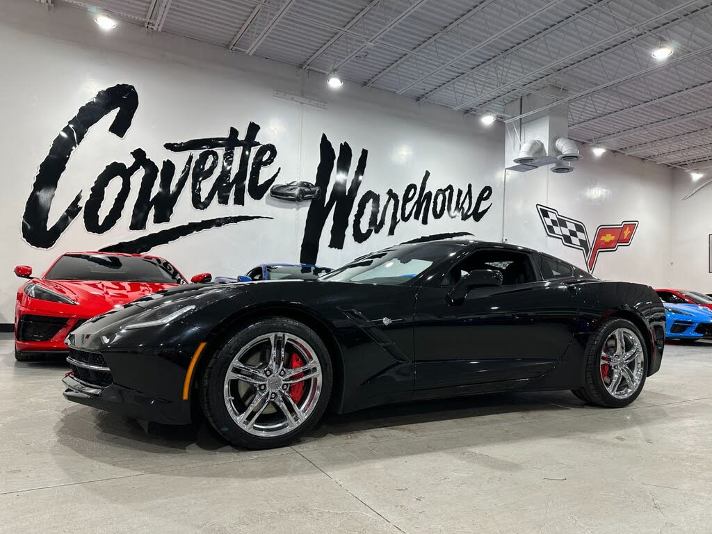 2017 Chevrolet Corvette Stingray 1LT Coupe RWD