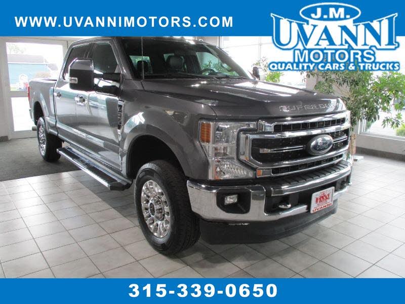 2022 Ford F-250 Super Duty Lariat Crew Cab 4WD