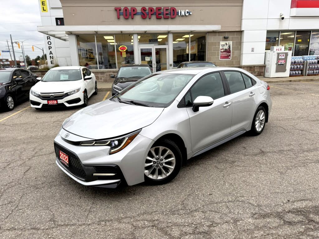 2022 Toyota Corolla SE FWD