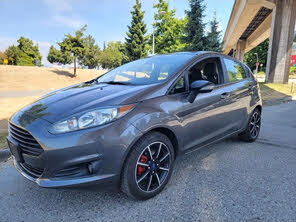 Ford Fiesta SE Hatchback FWD