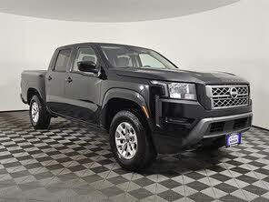 Nissan Frontier SV Crew Cab 4WD