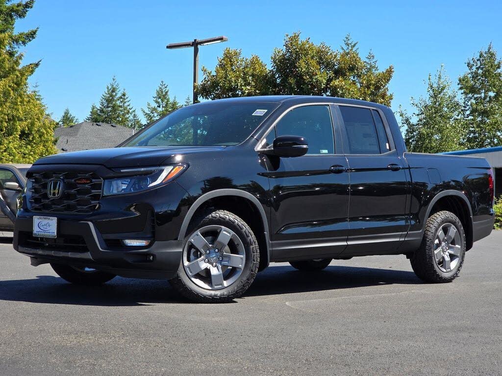 2025 Honda Ridgeline TrailSport AWD