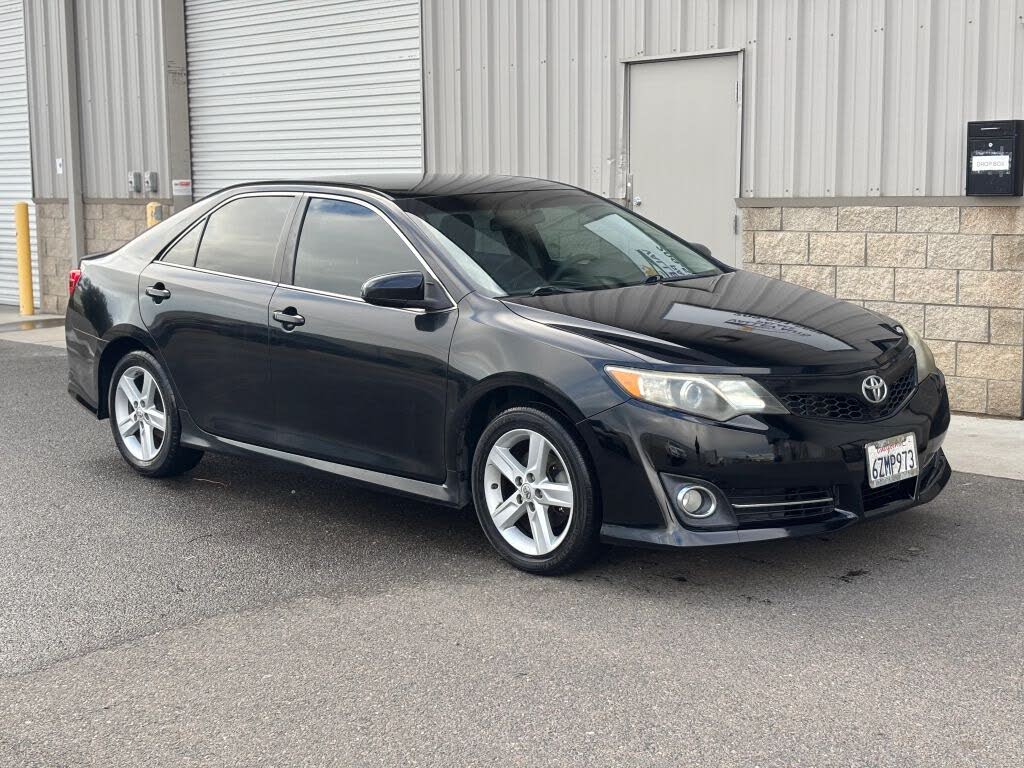 2013 Toyota Camry SE