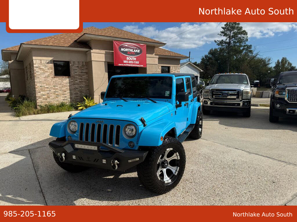 2017 Jeep Wrangler Unlimited Sahara 4WD