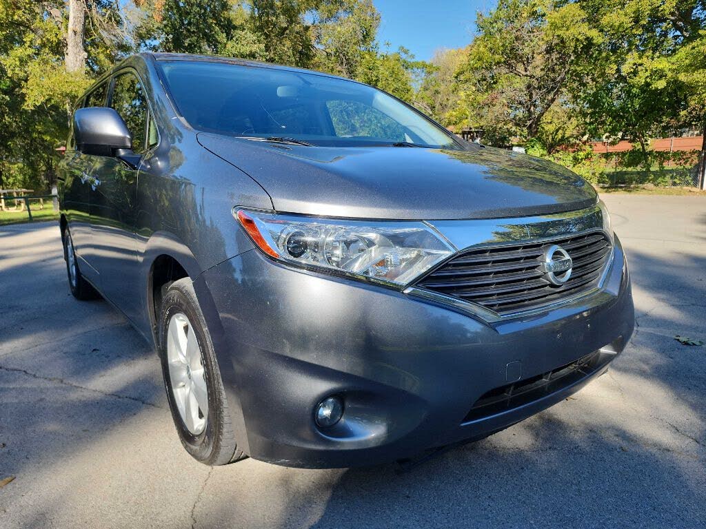 2017 Nissan Quest SV
