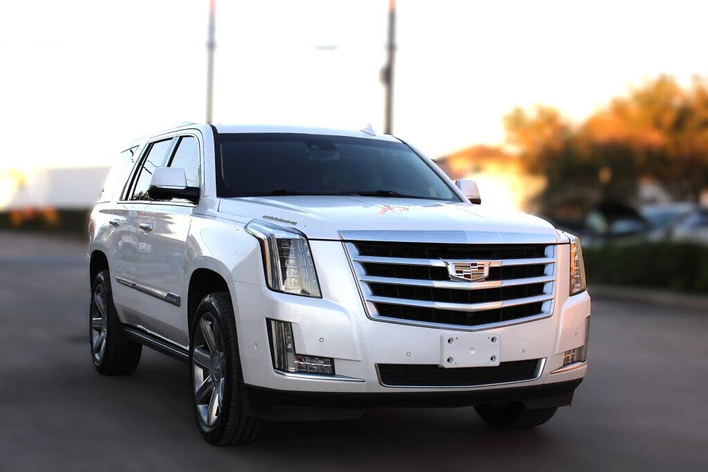 2018 Cadillac Escalade Premium Luxury RWD