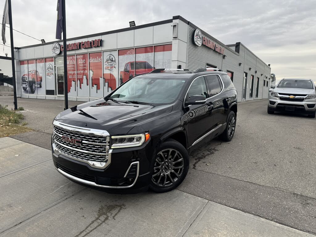 GMC Acadia Denali AWD 2022