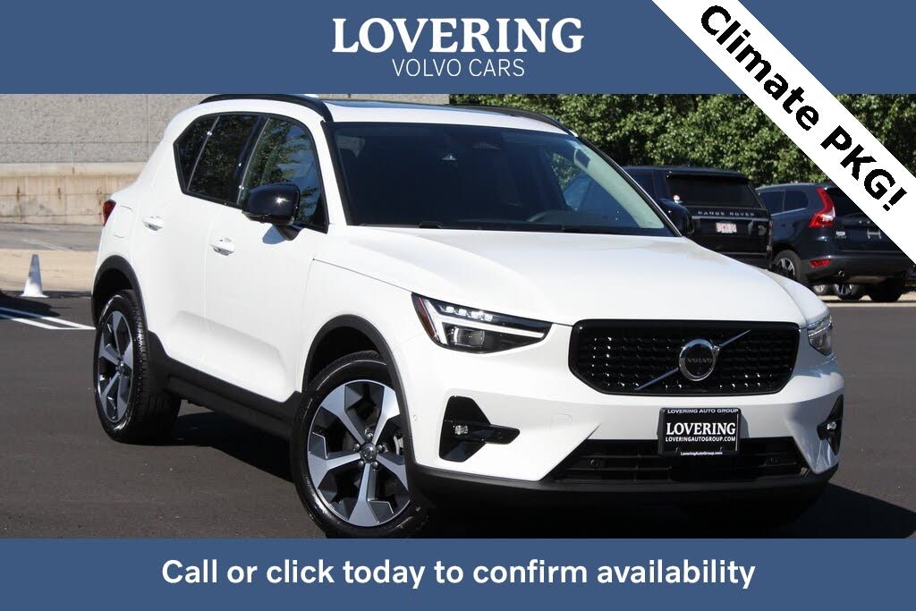 2026 Volvo XC40 B5 Plus AWD