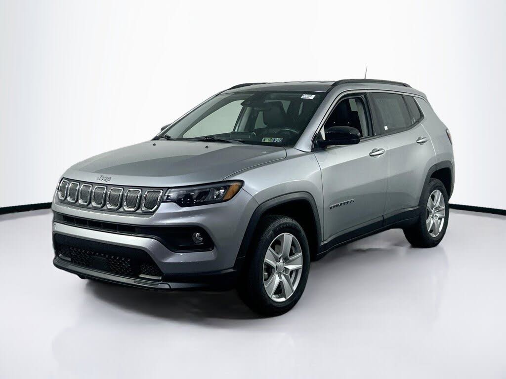 2022 Jeep Compass Latitude 4WD