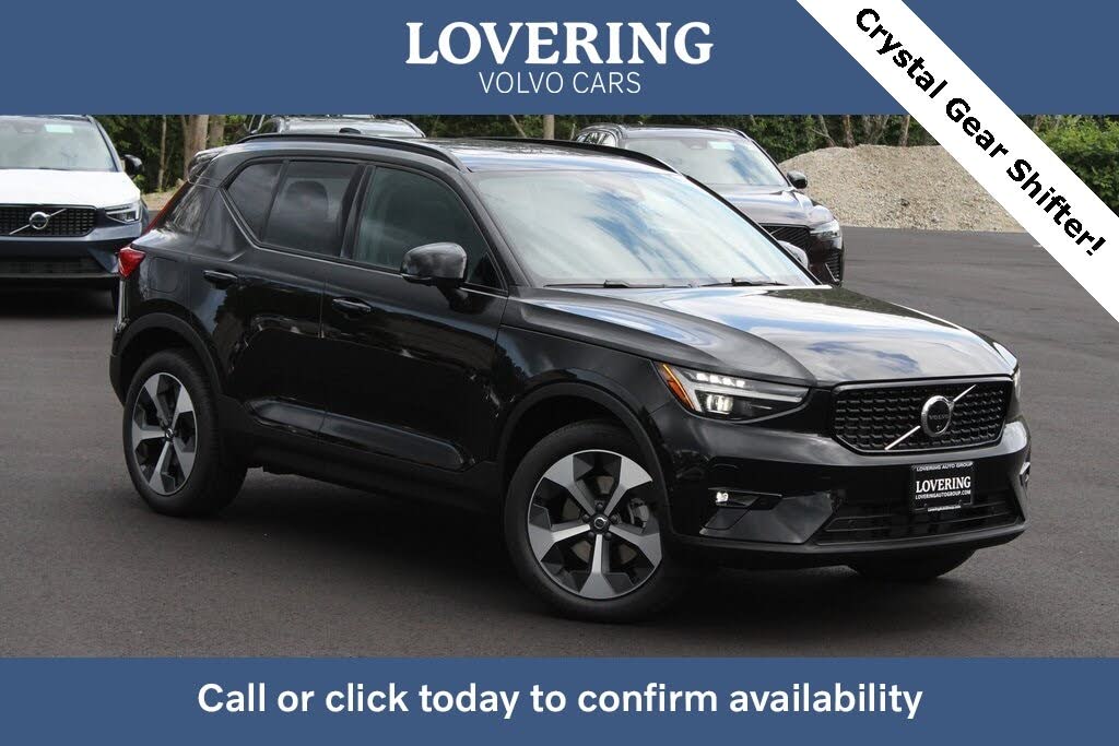 2026 Volvo XC40 B5 Plus AWD