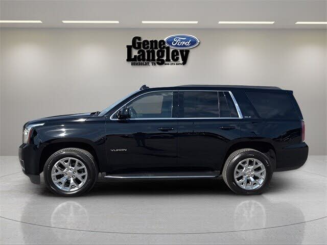 2017 GMC Yukon SLE 4WD