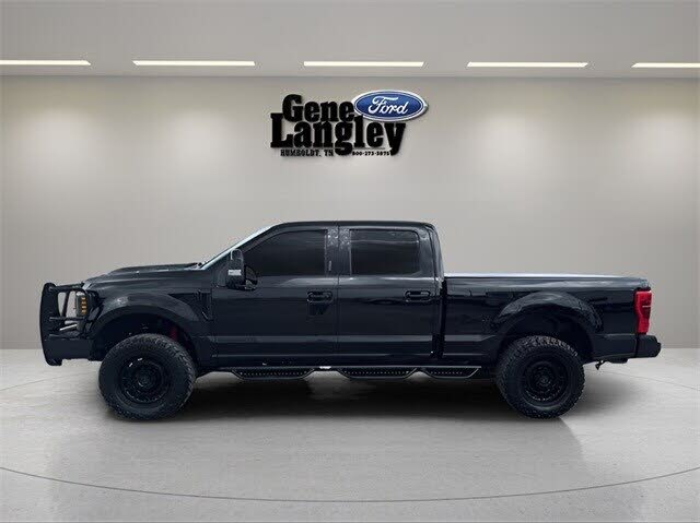 2019 Ford F-250 Super Duty Lariat Crew Cab 4WD