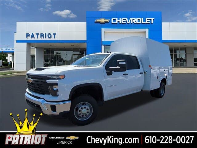 2025 Chevrolet Silverado 3500HD Chassis Work Truck Crew Cab 4WD