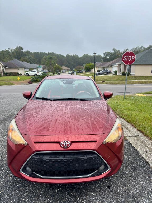 2019 Toyota Yaris LE Sedan FWD