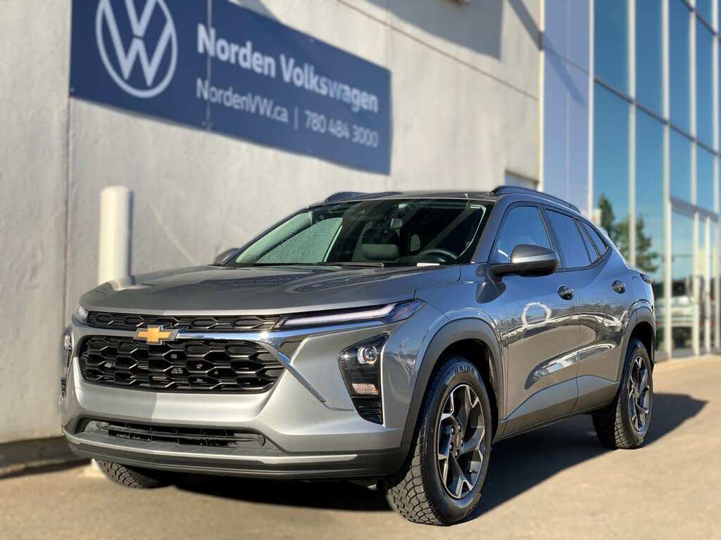 2025 Chevrolet Trax LT FWD