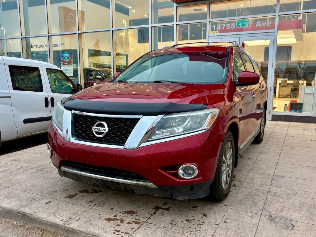 Nissan Pathfinder Platinum 4WD 2015
