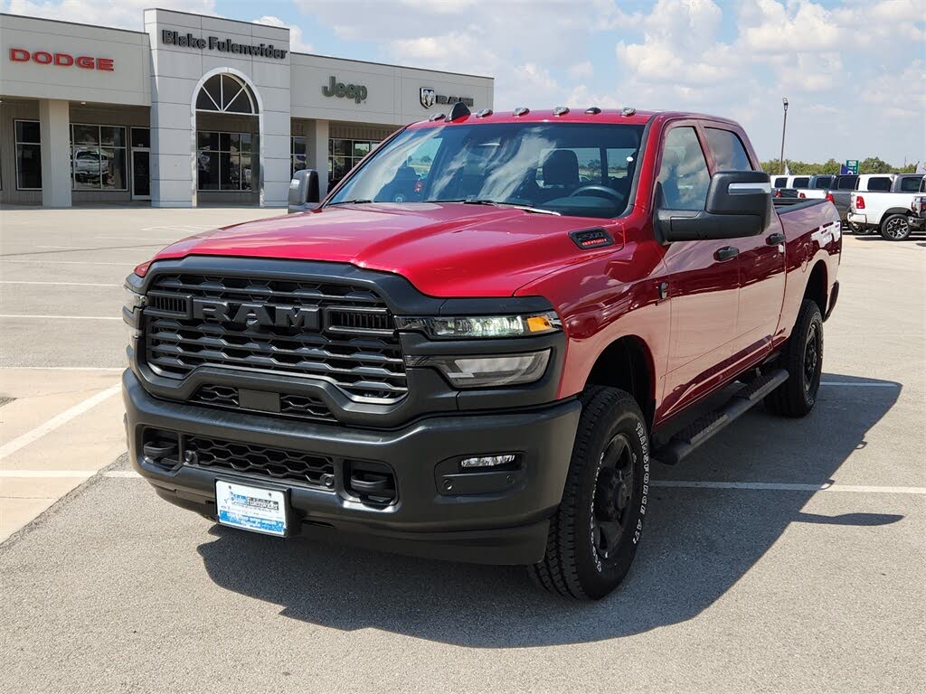 2025 RAM 2500 Tradesman Crew Cab 4WD