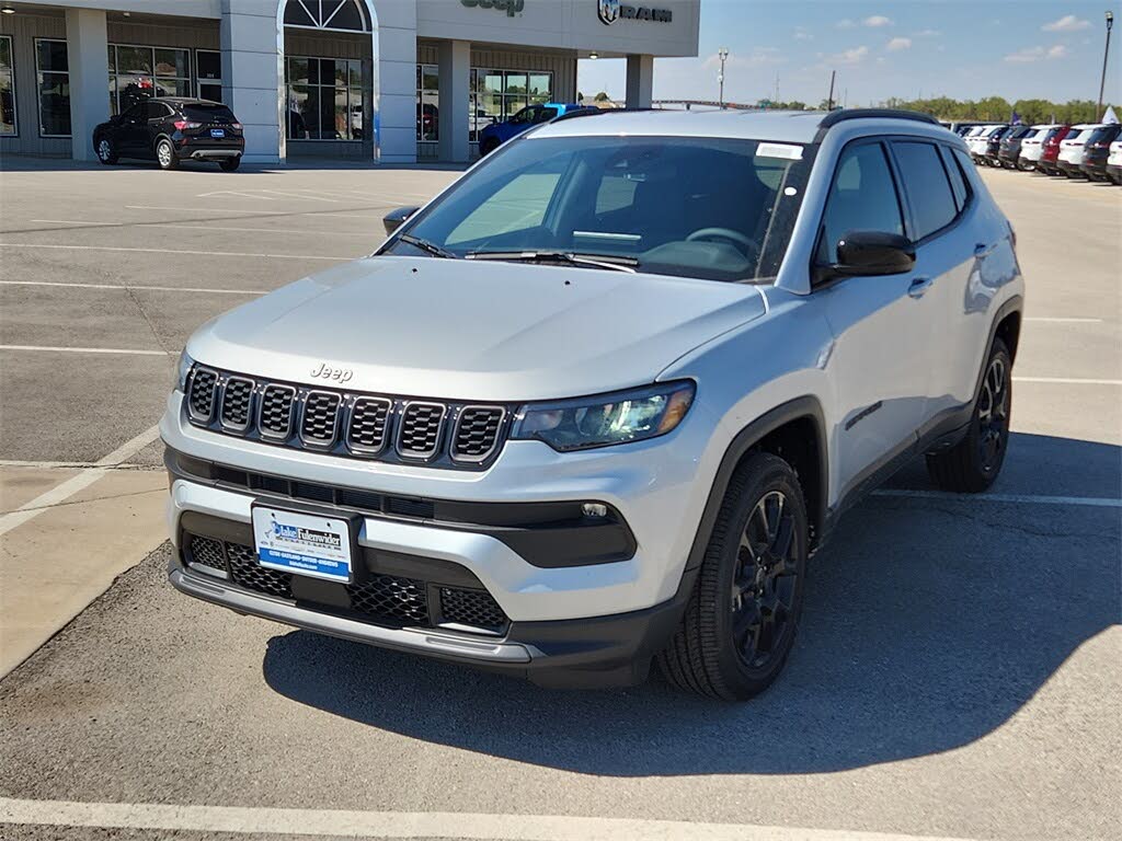 2026 Jeep Compass Latitude 4WD