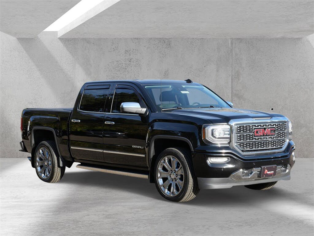 2017 GMC Sierra 1500 Denali Crew Cab 4WD