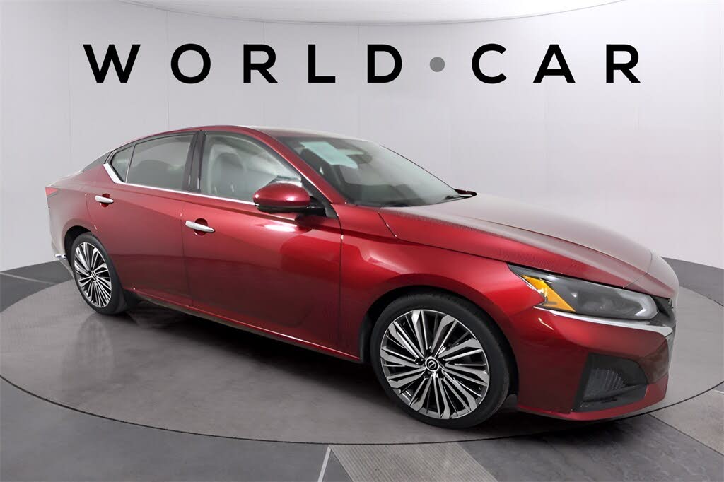 2023 Nissan Altima 2.5 SL FWD