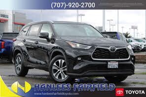 Toyota Highlander XLE FWD