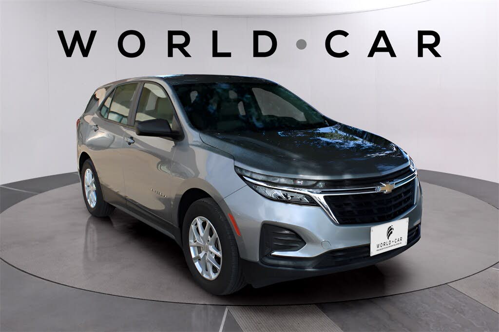 2024 Chevrolet Equinox LS FWD with 1LS