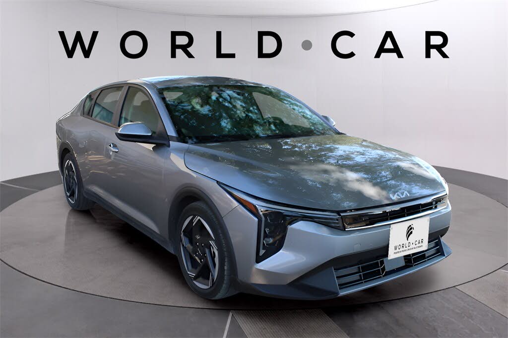 2025 Kia K4 EX FWD