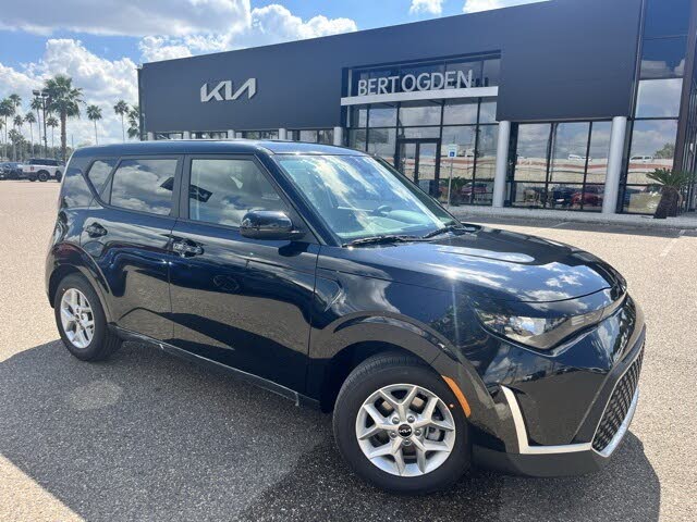 2025 Kia Soul LX FWD