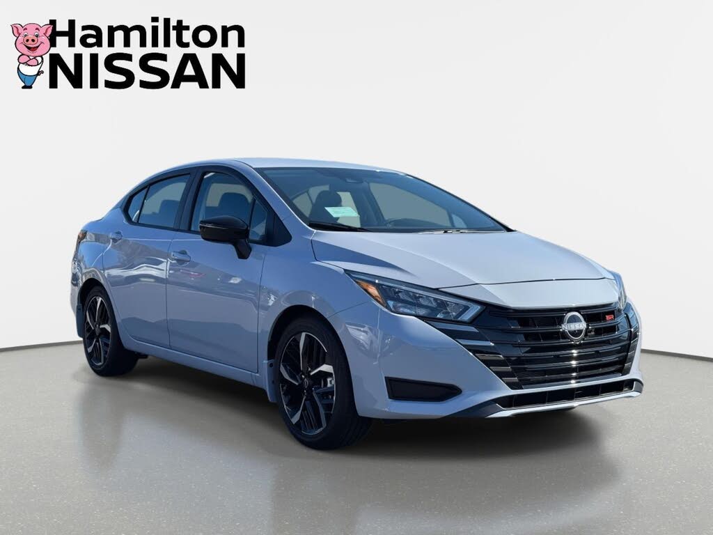 2025 Nissan Versa SR FWD