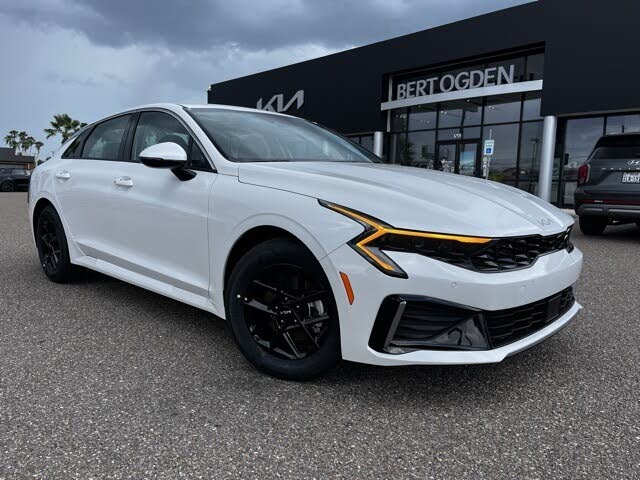 2026 Kia K5 LXS FWD