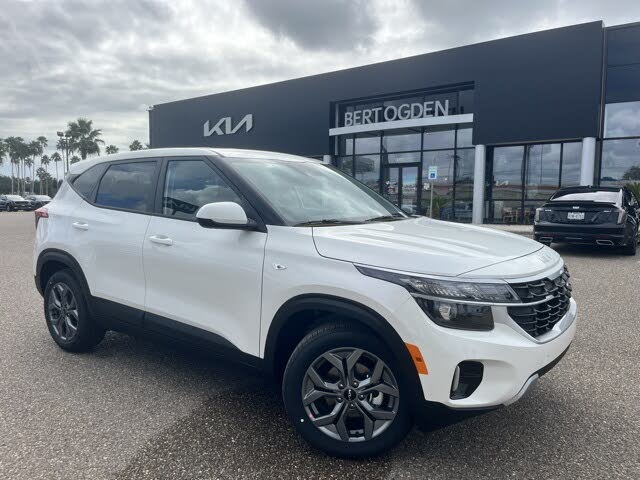 2026 Kia Seltos LX FWD