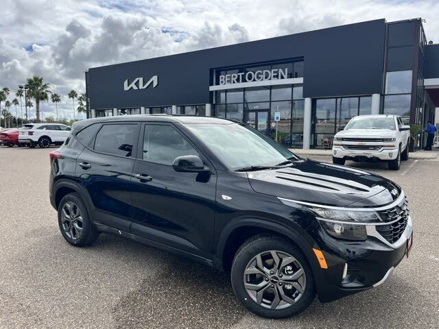 2026 Kia Seltos LX FWD