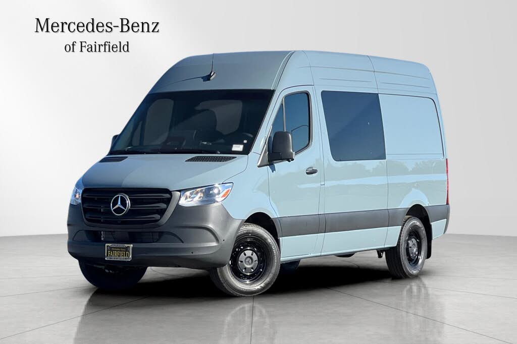 2026 Mercedes-Benz Sprinter Cargo 2500 144 RWD