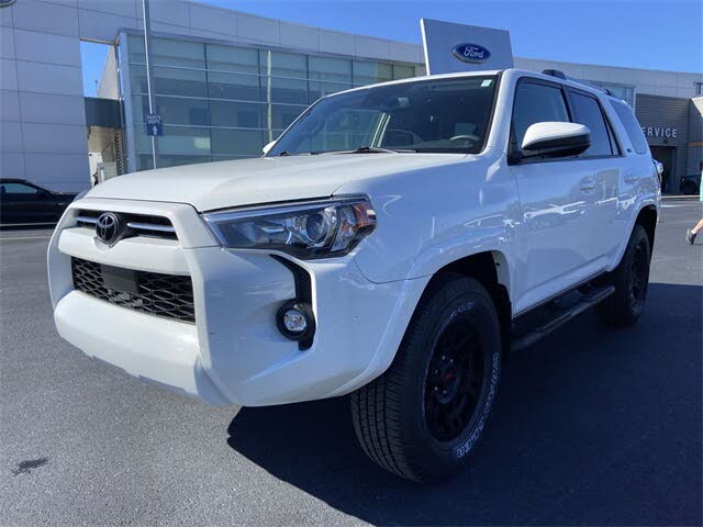 2022 Toyota 4Runner SR5 4WD