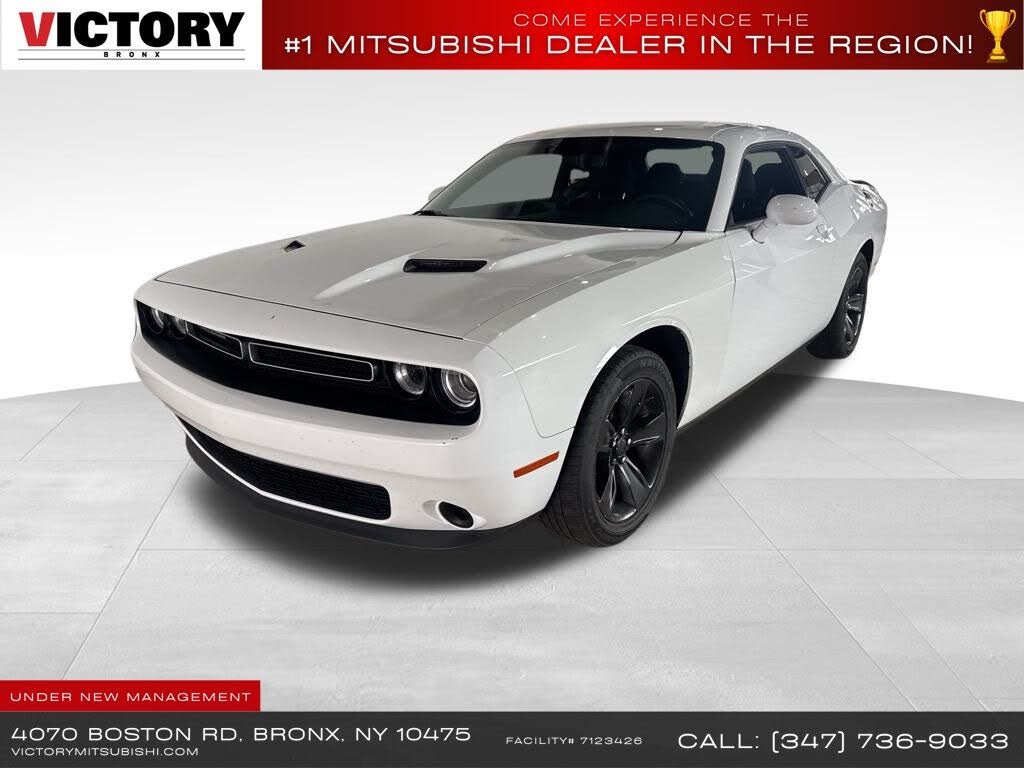 2023 Dodge Challenger SXT RWD