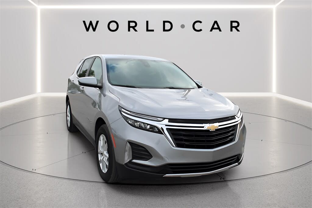 2024 Chevrolet Equinox LT FWD with 1LT