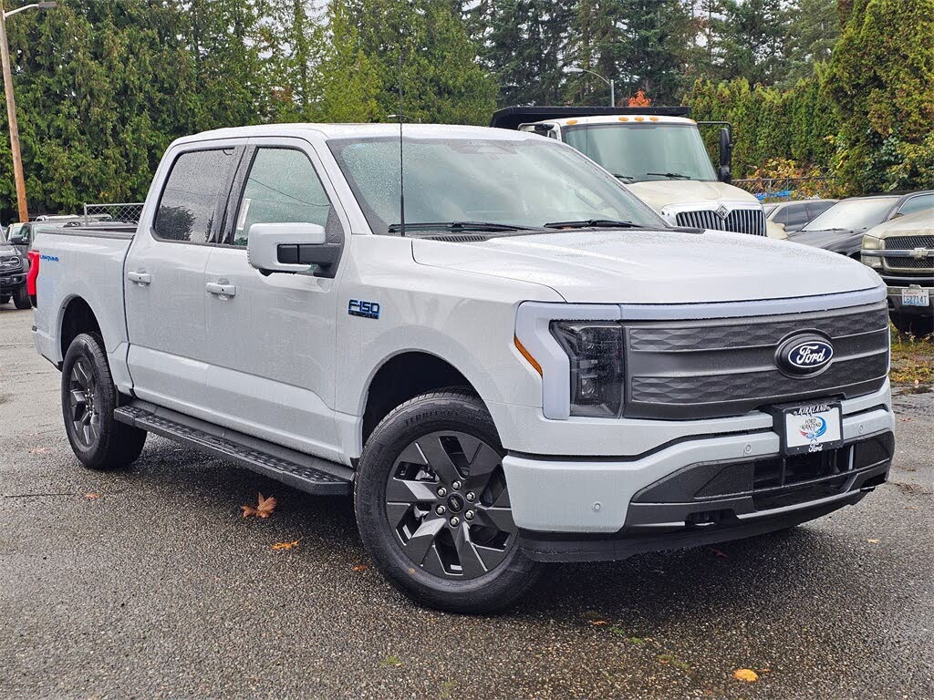 2025 Ford F-150 Lightning Lariat SuperCrew AWD